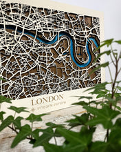 Carica l'immagine nel visualizzatore di Gallery, Mappa 3D in legno di Londra
